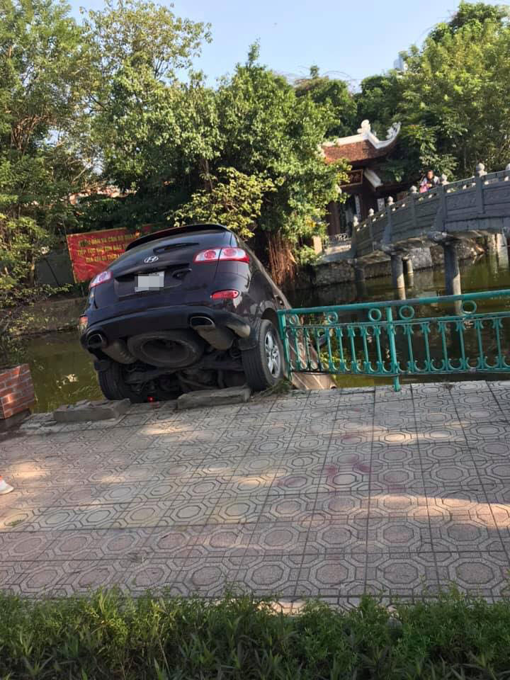 santafesa, santafe 2019, bảng giá xe hyundai