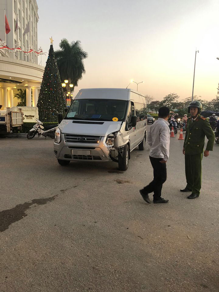 lexus, tại nạn lexus, nữ tài xế