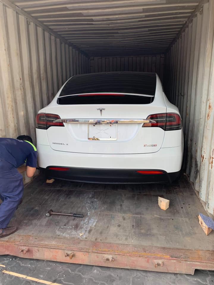 tesla, model x, p100d