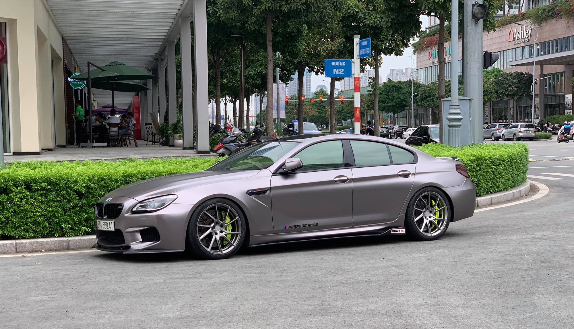 bmw, leo vỉa, xe gầm thấp