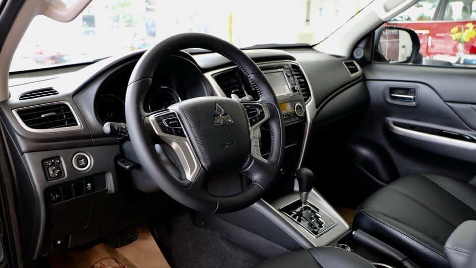 mitsubishi, triton, việt nam