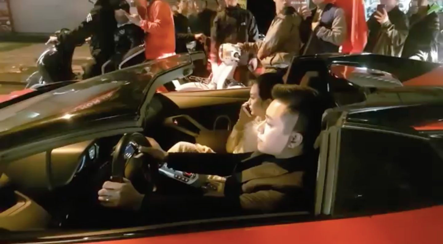 tuấn hưng, siêu xe, lamborghini