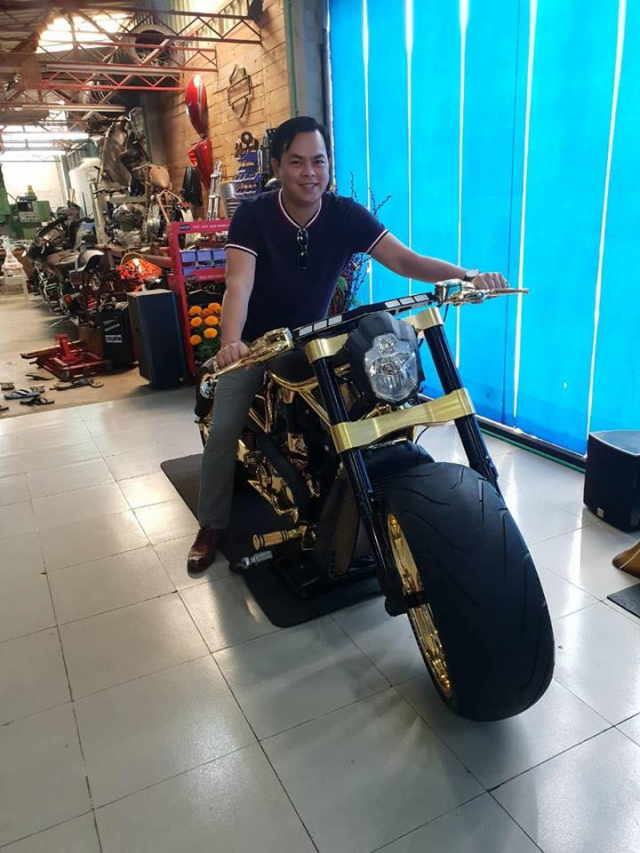 phúc xo, moto dát vàng, phúc xo kinh doanh gì