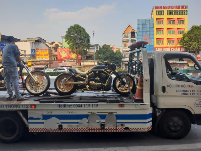 phúc xo, moto dát vàng, phúc xo kinh doanh gì