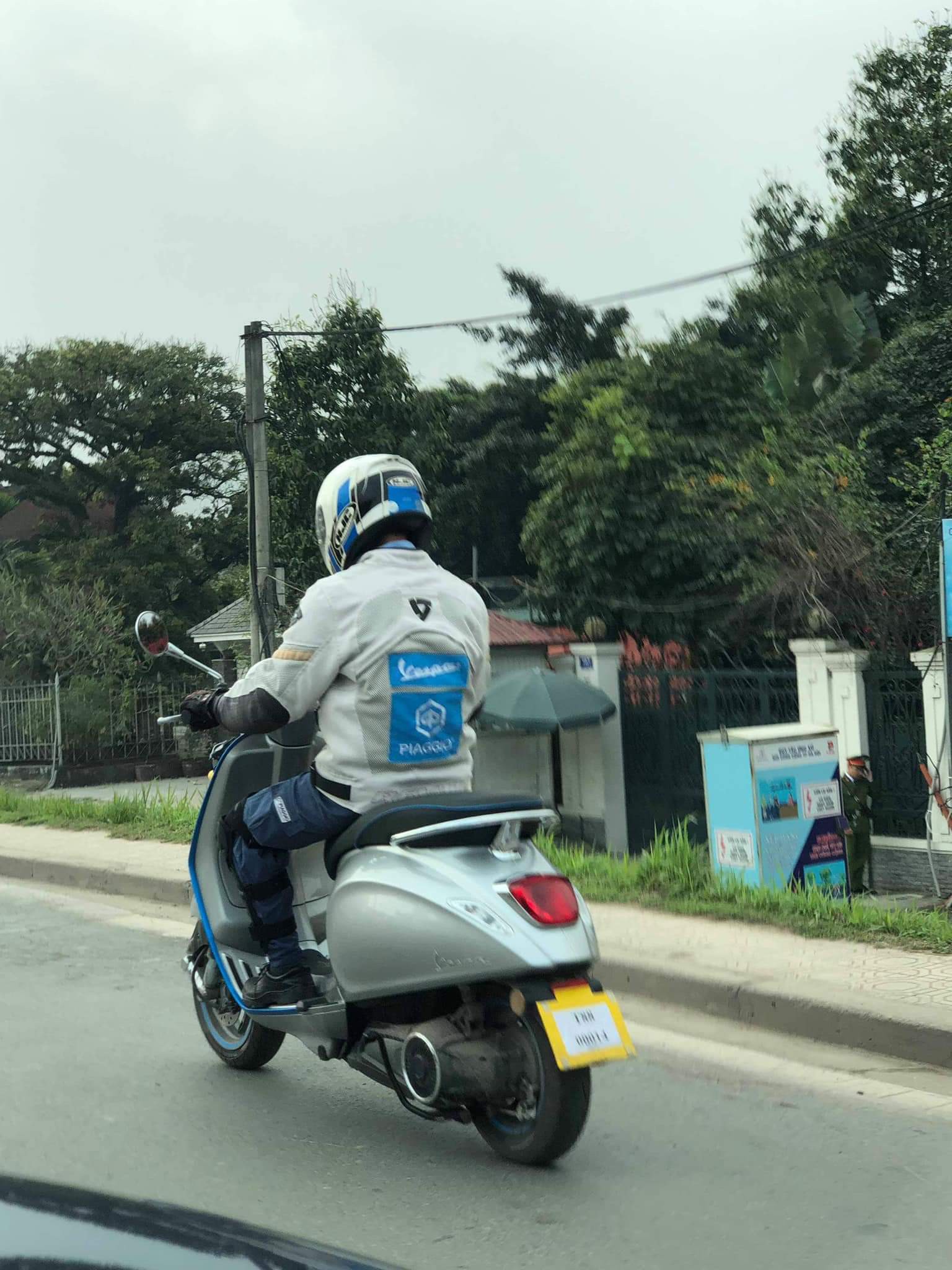 vespa, xe điện, vinfast klara