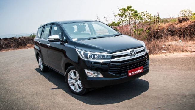 innova giá rẻ, xe giá rẻ