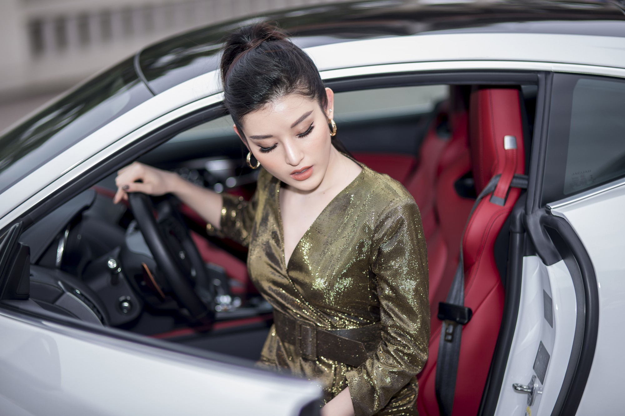 j-type, jaguar, á hậu huyền my