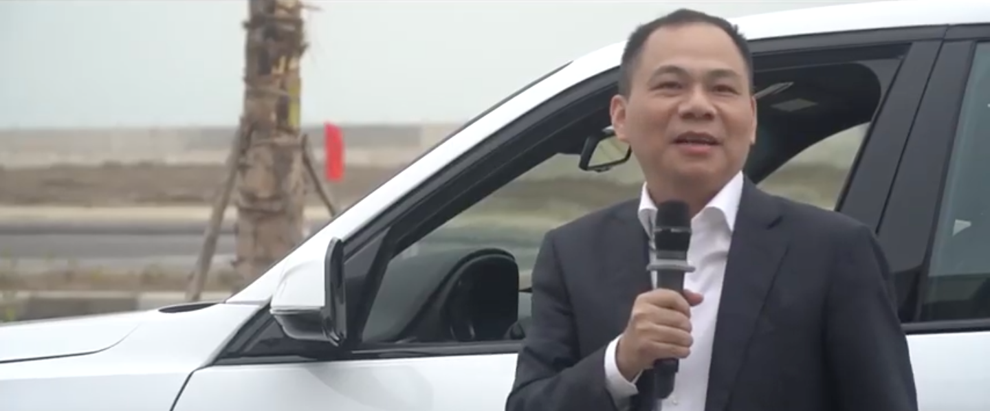 phạm nhật vượng, vinfast, lux sa 2.0