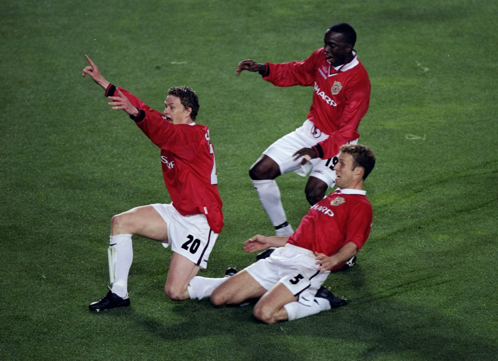 MU, Pogba, Solskjaer, Mourinho, Ngoại hạng Anh