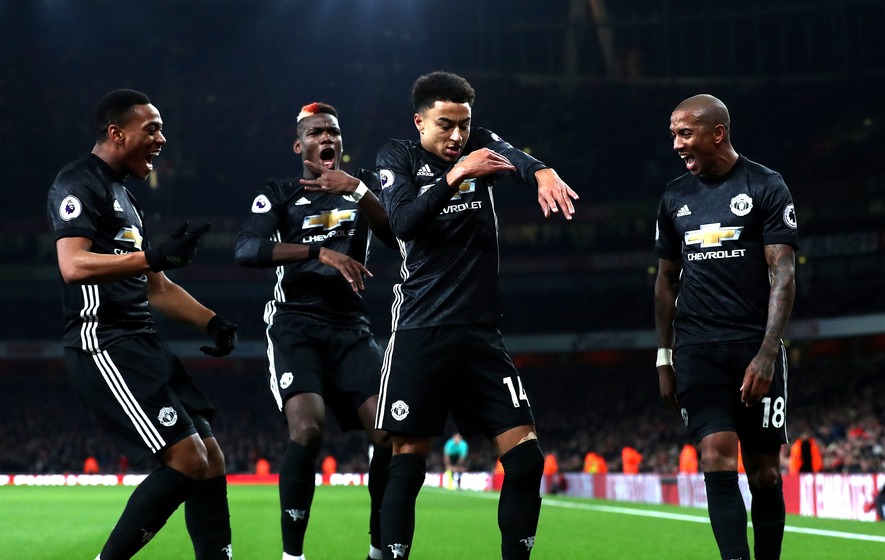 Trực tiếp MU vs Burnley, MU vs Burnley, nhận định MU vs Burnley, Sanchez, Lukaku, MU, Man United, Old Trafford
