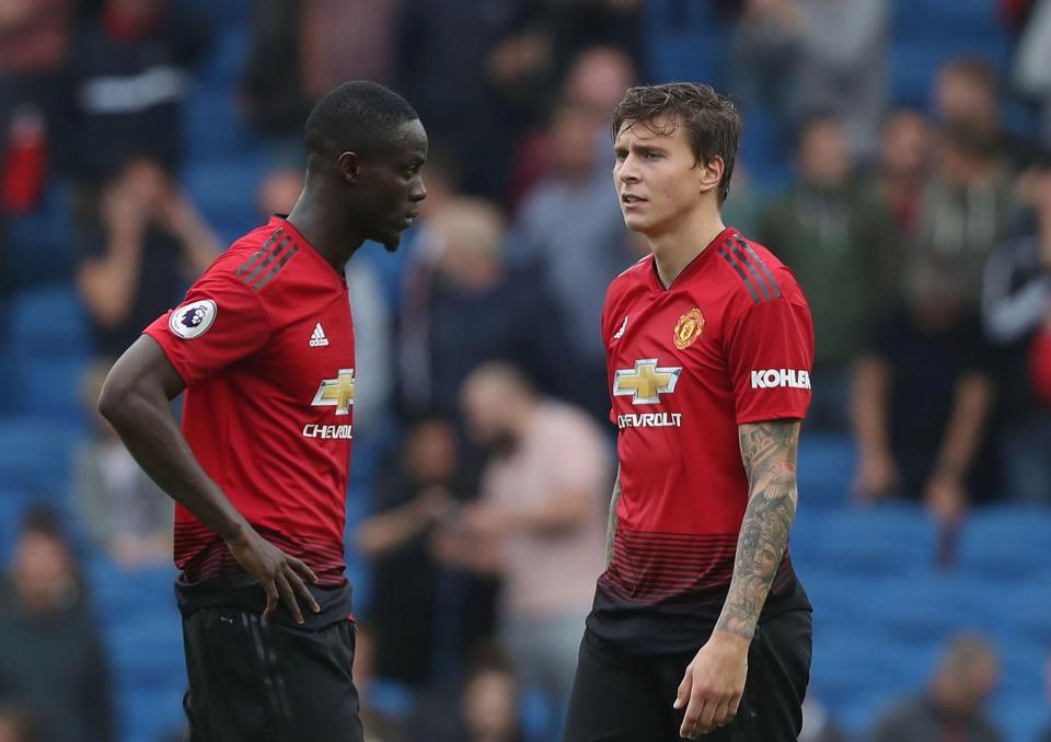 Lindelof, Lindelof MU, MU Burnley, Old Trafford, tin tức MU, tin NHA, tin bóng đá, Ngoại hạng anh