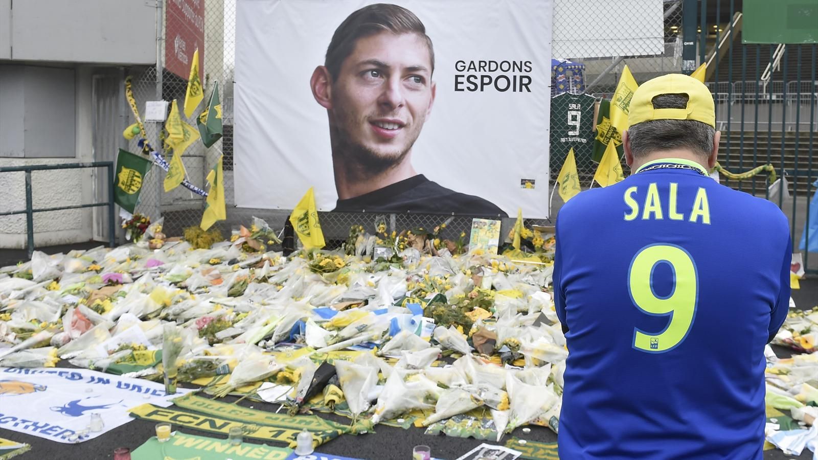sala,emiliano sala,cardiff city, nantes, tai nạn sala, sala cardiff, sala roi may bay, tai nan may bay, cardiff khieu nai