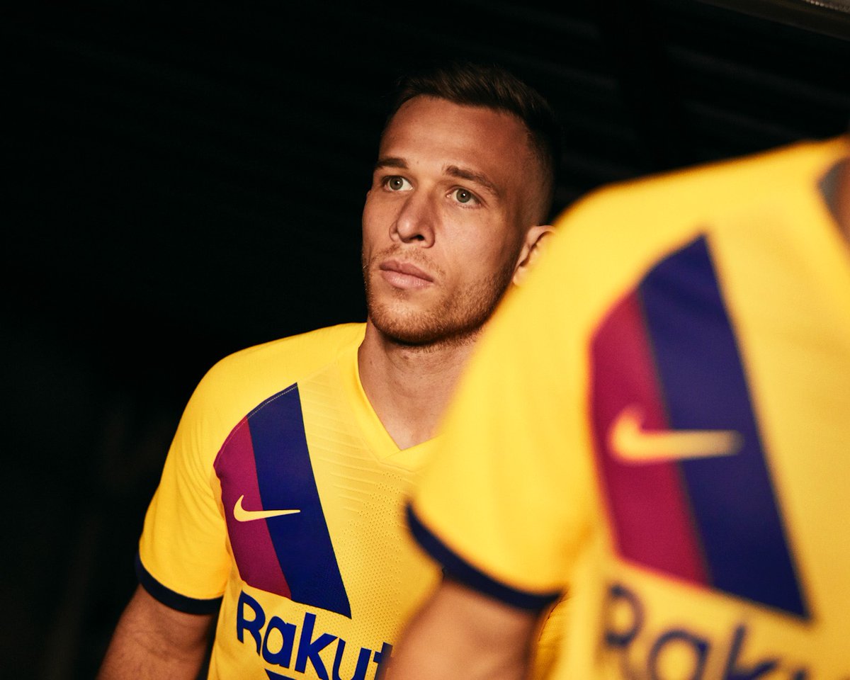 barca, barcelona, johan cruyff, áo barca, áo sân khách barca, la masia, clb barca, clb barcelona, lịch sử barca