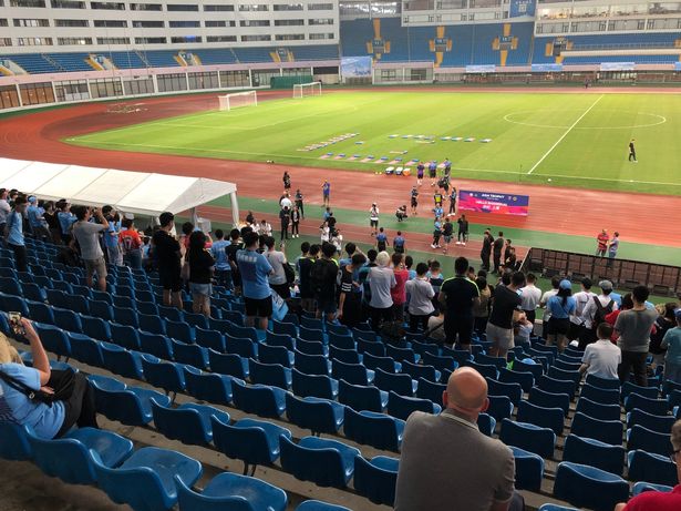 man city, trung quốc, báo trung quốc, man city du đấu, premier league, ngoại hạng anh, guardiola, NHM trung quốc, báo chí trung quốc