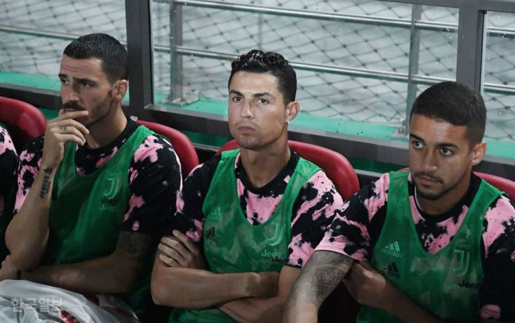 ronaldo, hàn quốc, báo hàn, juventus, ronaldo juventus, ronaldo hàn quốc, fan ronaldo, NHM Hàn Quốc, cr7