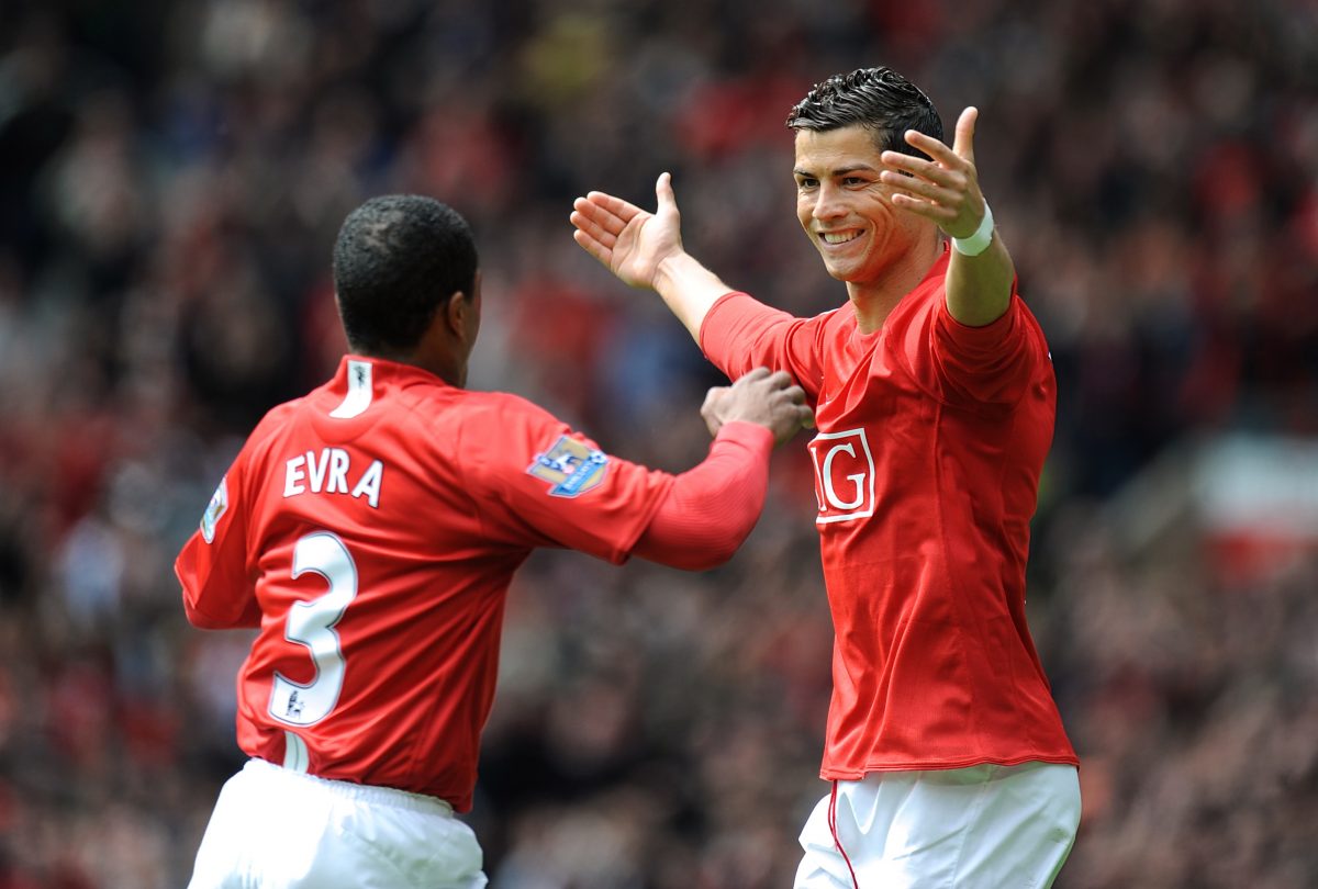 ronaldo, cristiano ronaldo, Evra, cr7, mu, man utd, ronaldo mu, huyền thoại mu, quỷ đỏ, bồ đào nha, ronaldo bồ đào nha