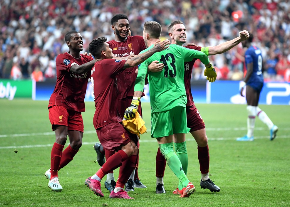 adrian, liverpool vs chelsea, cdv liverpool, siêu cúp châu âu, liverpool, chelsea, fan liverpool, siêu cup
