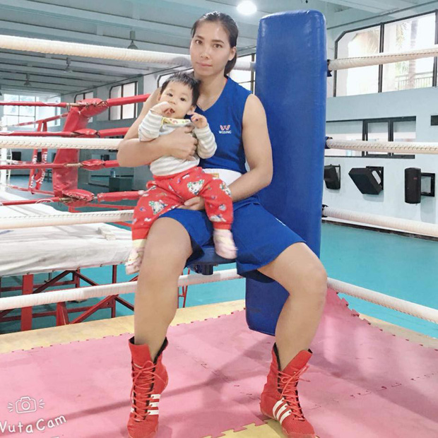 hà thị linh, việt nam, wbo, võ sĩ Việt Nam, trung quốc, zhao yuanyauan, bà mẹ việt nam, nữ võ sĩ Việt, đấu võ, 
