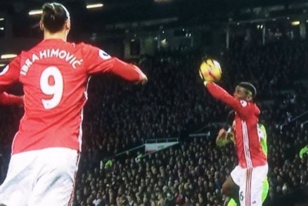 Paul Pogba khong dang gia 100 trieu Bang ma Manchester United bo ra