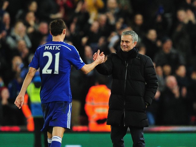 HLV HLV Mourinho muốn có sự phục vụ của tiền vệ Matic