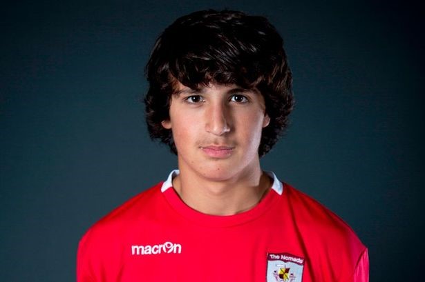 Levent Gundogan đã gia nhập đội U18 MU với thành tích đặc biệt 