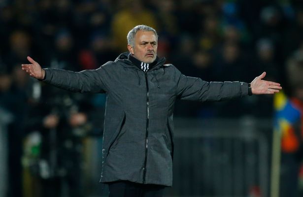 HLV Mourinho khẳng định, MU sẽ nỗ lực hết mình trên tất cả các mặt trận