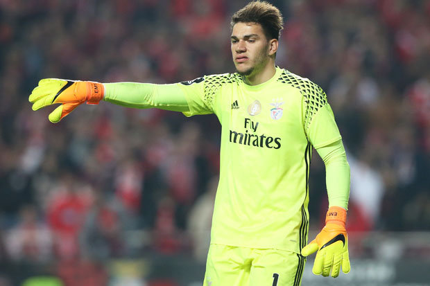 Đến Man City, Ederson Moraes trở thành thủ môn đắt giá thứ 2 thế giới