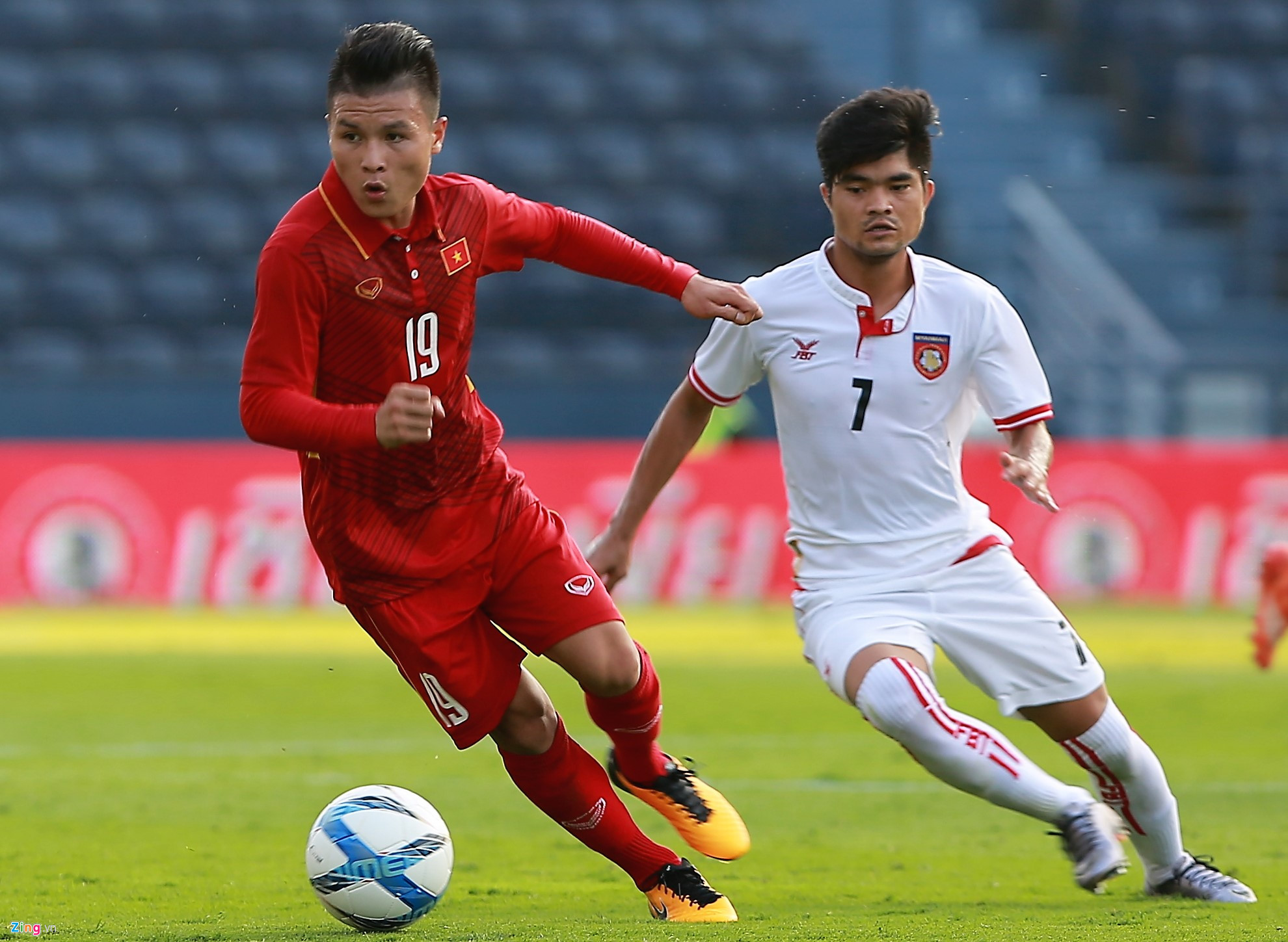 U23 Việt Nam, CLB Buriram United, Newin Chidchob, U23 Thái Lan, Quang Hải, Nguyễn Quang Hải, Công Phượng