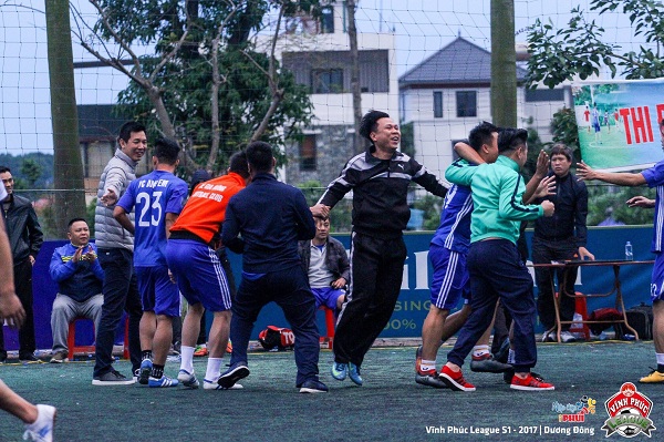 Chiến thắng trước Monaco mở ra cơ hội trụ hạng