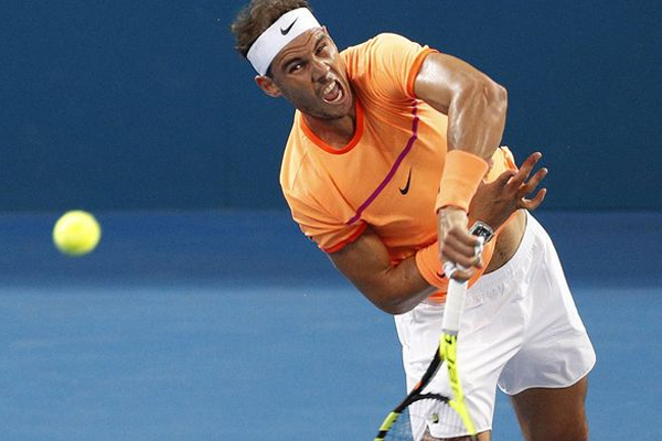 Nadal gục ngã trước ‘bại tướng’