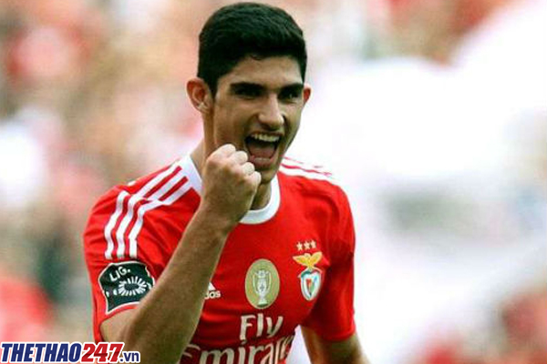 tin chuyen nhuong, chuyen nhuong sang 22/1, chuyen nhuong MU, chuyen nhuong Arsenal, chuyen nhuong Barca