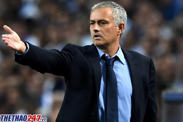 Mourinho từng khẳng định M.U sẽ có 'bom tấn' trong Hè 2017