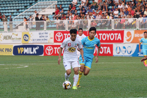 HAGL 0-2 Khanh Hoa, ket qua HAGL 0-2 Khanh Hoa, ti so HAGL 0-2 Khanh Hoa, video ban thang HAGL 0-2 Khanh Hoa