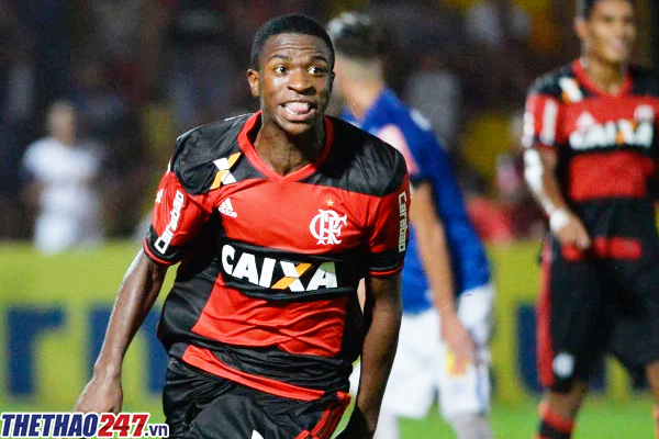 Vinicius Junior được gọi với biệt danh 'tiểu Neymar'
