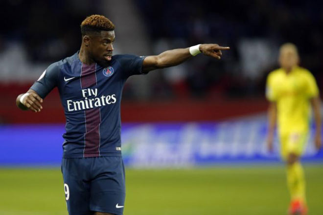 MU bị Chelsea “nẫng tay trên” SAO PSG