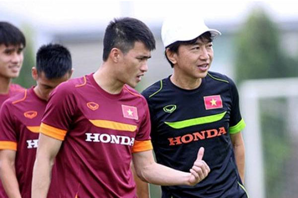 Công Vinh đã lên tiếng trước thông tin anh muốn mời thầy cũ Miura về CLB TP HCM