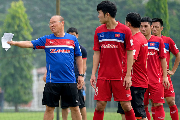 HLV Park Hang Seo, bóng đá Việt Nam, V-League, tin tức V-League, tin bóng đá Việt Nam, VFF, Asian Cup 2019, ĐT Việt Nam