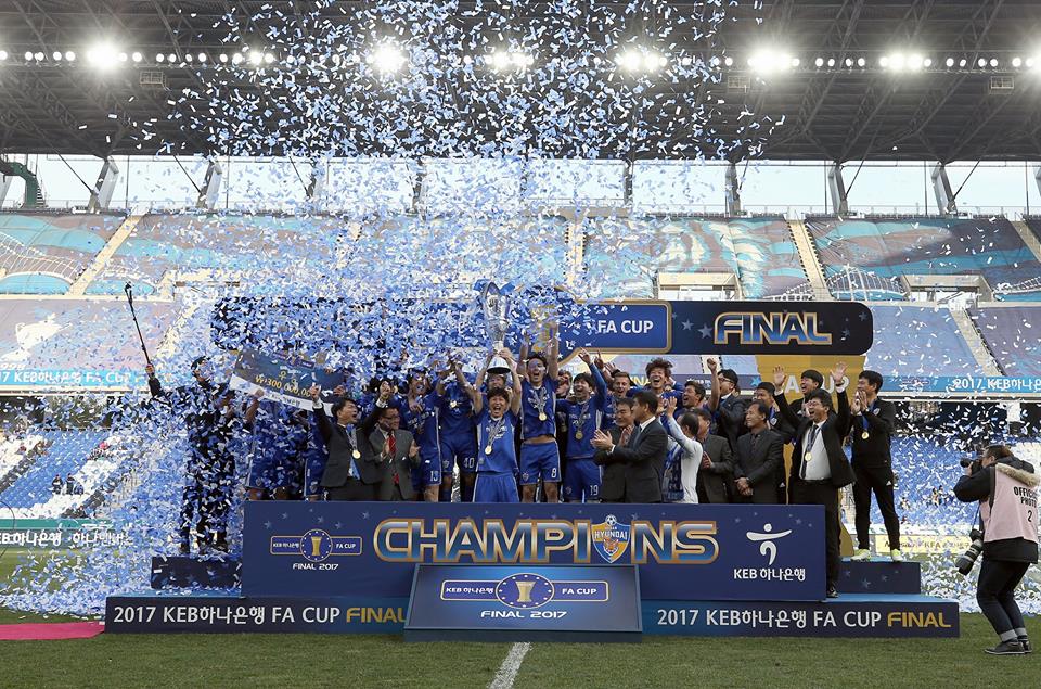 CLB Ulsan Huyndai vô địch FA Cup