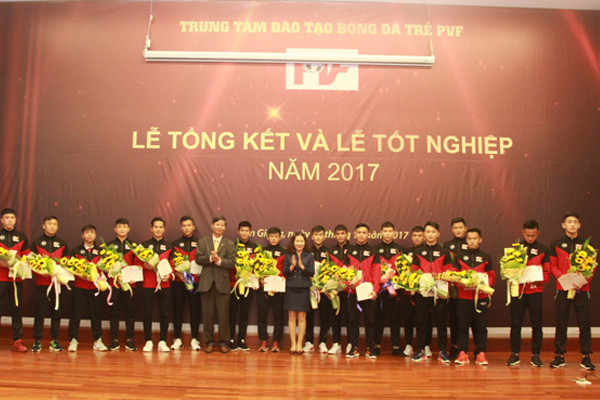 Sao PVF đổ bộ V-League 2018