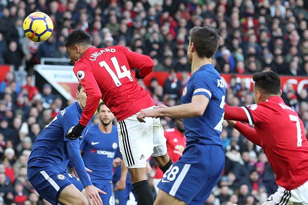 Lingard ghi bàn thắng quyết định cho Man Utd
