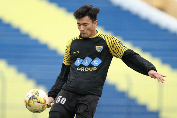 Tiến Dũng sẽ bắt chính trận tới tại AFC Cup 2018