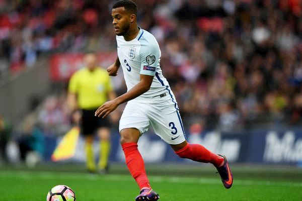 Ryan Bertrand rời ĐT Anh bởi chấn thương