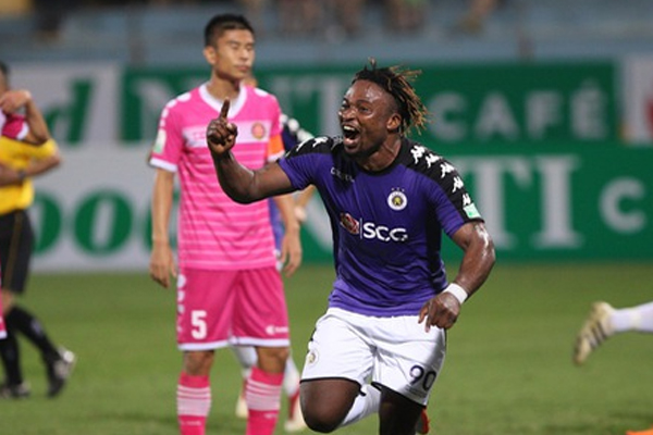 Hà Nội có bàn quân bình tỉ số nhờ ngoại binh Moses