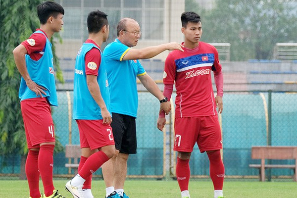 bóng đá Việt Nam, Việt Nam, Thái Lan, AFF Cup, ASIAD, HLV  Park Hang Seo