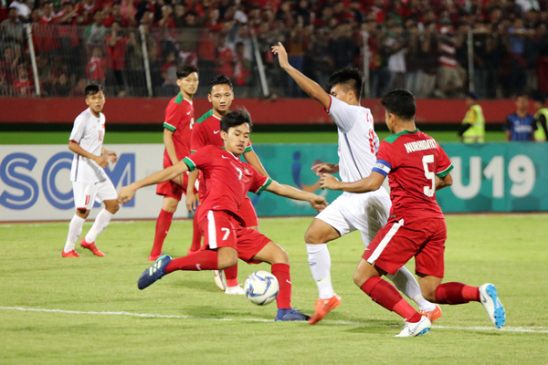 U19 Việt Nam 0-1 U19 Indonesia, U19 Đông Nam Á, HLV Hoàng Anh Tuấn, U19 Việt Nam