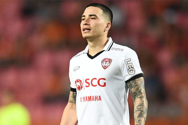 Sao gốc Việt, J-League, Thai League, V-League, Thái Lan, Nhật Bản,  Tristan Đỗ