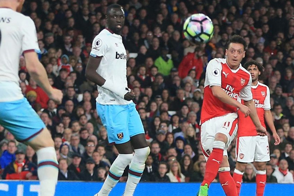 truc tiep Arsenal vs West Ham