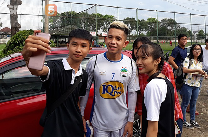 bóng đá Việt Nam, V-League, tin tức V-League, Hồng Duy, HAGL