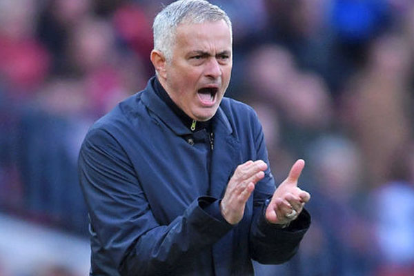 Ngoại hạng Anh, Quỷ đỏ,  MU,  bóng đá Anh, Premier League, Old Trafford, Mourinho