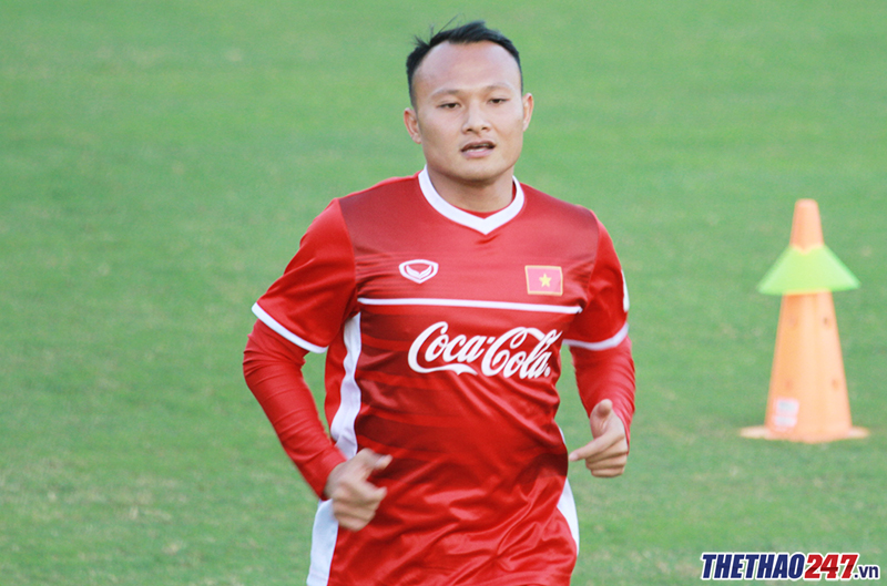 AFF Cup, tin tức AFF Cup, ĐT Việt Nam, bóng đá Việt Nam, Park Hang Seo, Trọng Hoàng, Văn Đức, Lào vs Việt Nam